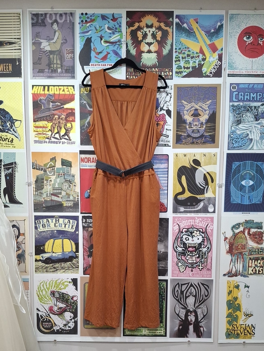 Sleevless Rust Romper